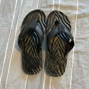 Under Armour flip flops